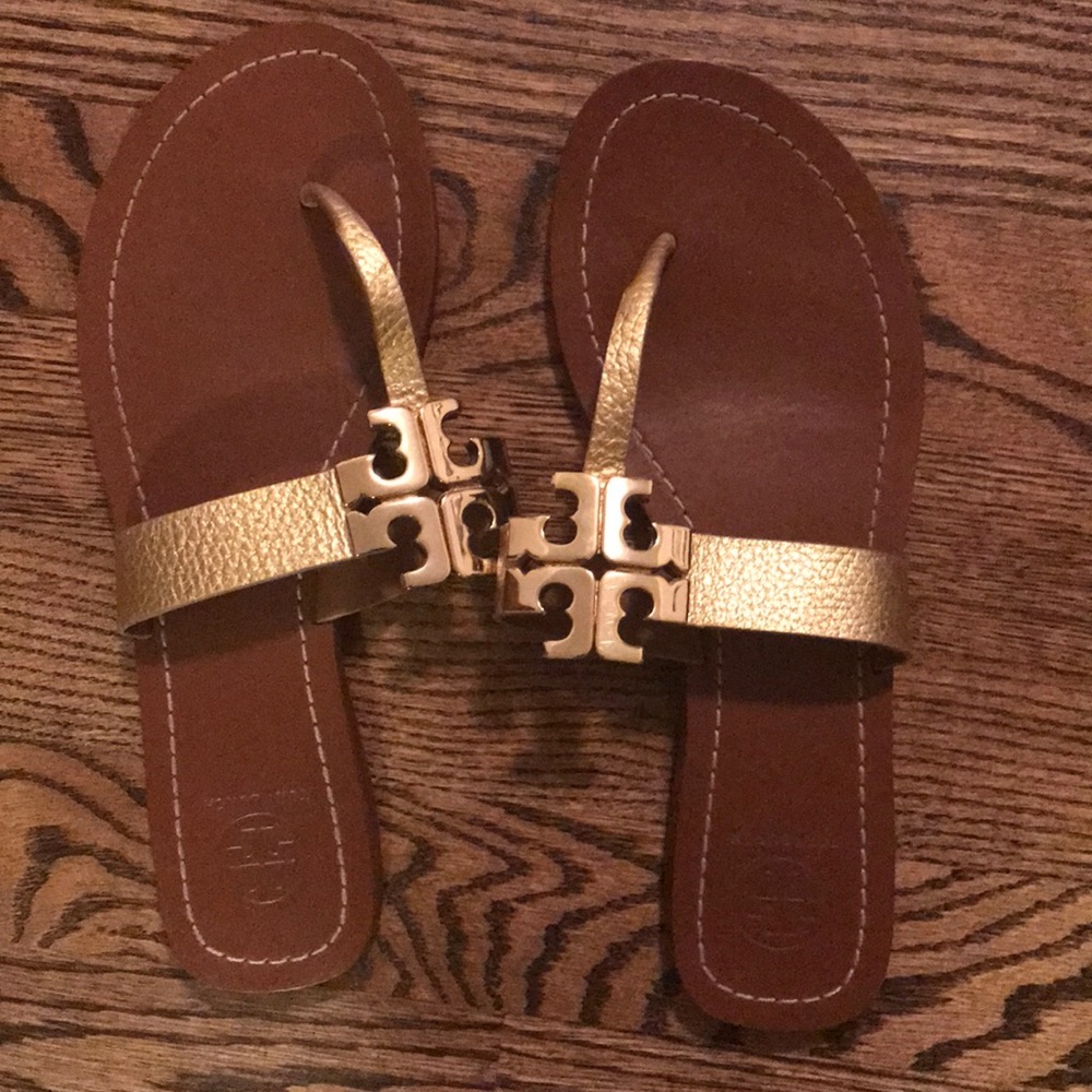 Tory Burch gold hardware Sandals